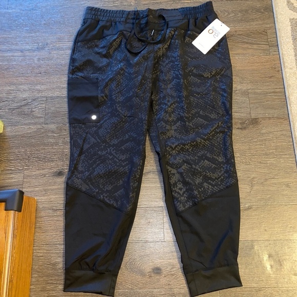 Barco Uniforms XL petite black 3 pocket cargo jogger new nwt - Picture 1 of 10